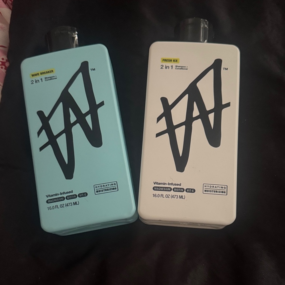 2-in-1 Shampoo and Conditioner Set - Blue and White